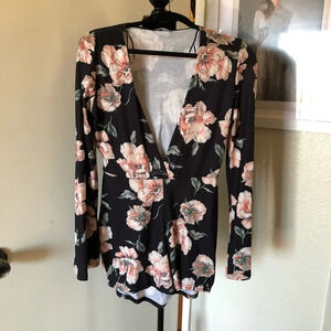 NEW missguided long bell sleeved floral print fancy shorts romper deep plunge v